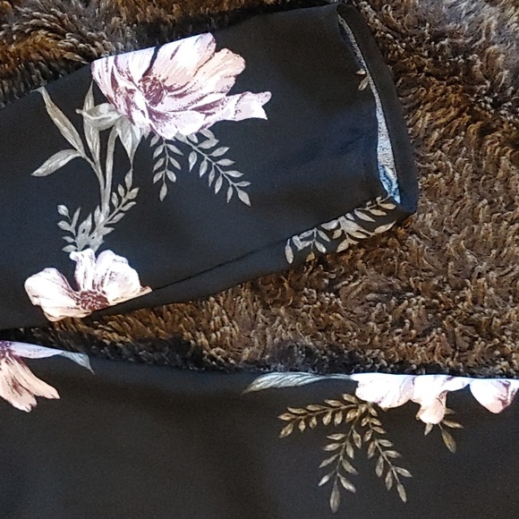 3/$50 Dynamite Floral Mini Dress - Picture 3 of 6